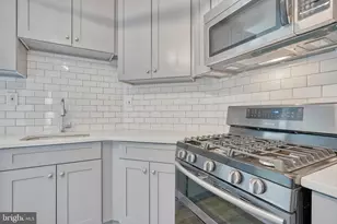 315 W 30th St, Baltimore, MD 21211 - Photo 7