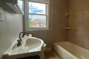 1646 Wadsworth Way, Baltimore, MD 21239 - Photo 11