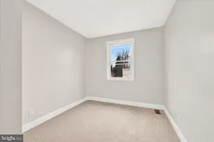3940 Penhurst Ave, Baltimore, MD 21215 - Photo 15