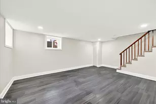 3940 Penhurst Ave, Baltimore, MD 21215 - Photo 17