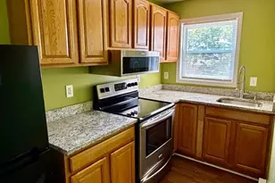 807 Stoll St, Baltimore, MD 21225 - Photo 13