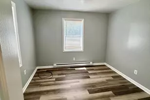 807 Stoll St, Baltimore, MD 21225 - Photo 9