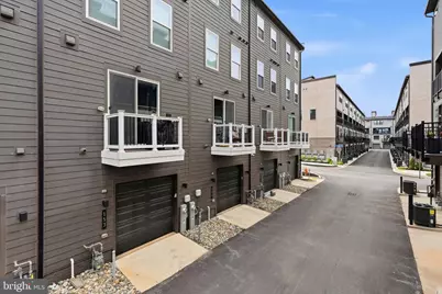 153 Locke St, Baltimore, MD 21230 - Photo 37