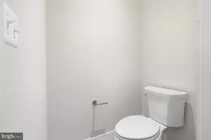 153 Locke St, Baltimore, MD 21230 - Photo 25