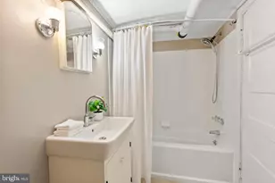 4000 White Ave, Baltimore, MD 21206 - Photo 39
