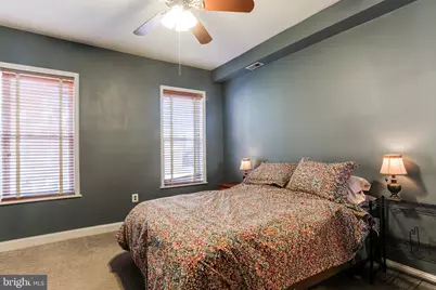 814 S Clinton Street S, Baltimore, MD 21224 - Photo 37