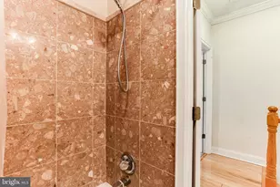 814 S Clinton Street S, Baltimore, MD 21224 - Photo 41