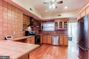 814 S Clinton Street S, Baltimore, MD 21224 - Photo 11