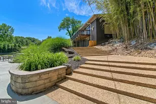 6105 Ivymount Rd, Baltimore, MD 21209 - Photo 29