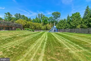 6105 Ivymount Rd, Baltimore, MD 21209 - Photo 33