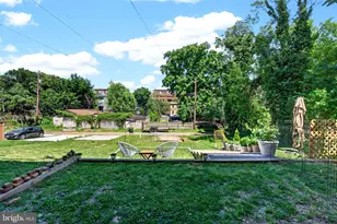 3915 Roland Ave, Baltimore, MD 21211 - Photo 9