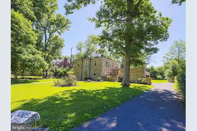 3305 Bancroft Road, Baltimore, MD 21215 - Photo 1