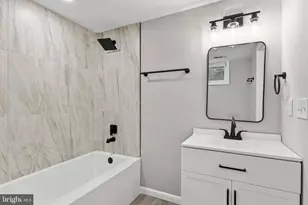 2303 Lyndhurst Ave, Baltimore, MD 21216 - Photo 19