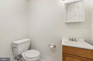 49 E Heath St, Baltimore, MD 21230 - Photo 25