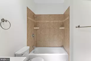 24 N Streeper St, Baltimore, MD 21224 - Photo 19