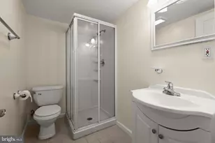 2708 Evergreen Ave, Baltimore, MD 21214 - Photo 41