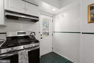 2708 Evergreen Ave, Baltimore, MD 21214 - Photo 23