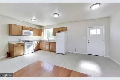3649 Cottage Avenue, Baltimore, MD 21215 - Photo 11