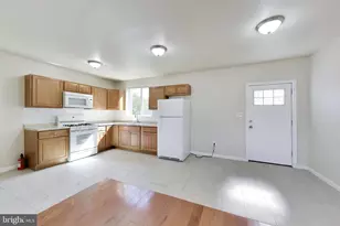 3649 Cottage Ave, Baltimore, MD 21215 - Photo 11
