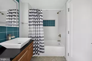 1821 Bank St, Baltimore, MD 21231 - Photo 15
