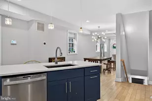 1821 Bank St, Baltimore, MD 21231 - Photo 7