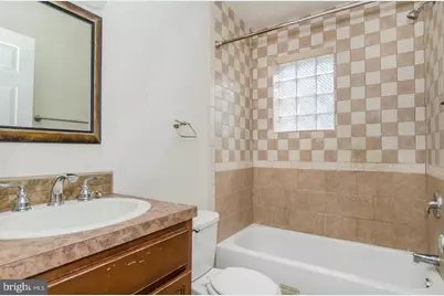 2219 W Baltimore Street W, Baltimore, MD 21223 - Photo 13