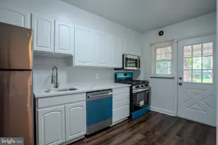 5810 Falkirk Rd, Baltimore, MD 21239 - Photo 9