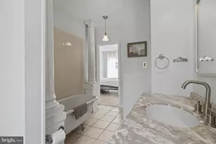 14 Poultney St, Baltimore, MD 21230 - Photo 39