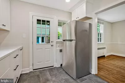 829 Glen Allen Drive, Baltimore, MD 21229 - Photo 13
