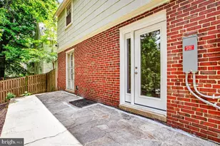 829 Glen Allen Dr, Baltimore, MD 21229 - Photo 29