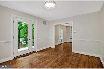 829 Glen Allen Drive, Baltimore, MD 21229 - Photo 11