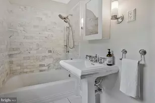829 Glen Allen Dr, Baltimore, MD 21229 - Photo 25