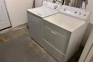 908 Wildwood, Baltimore, MD 21229 - Photo 25
