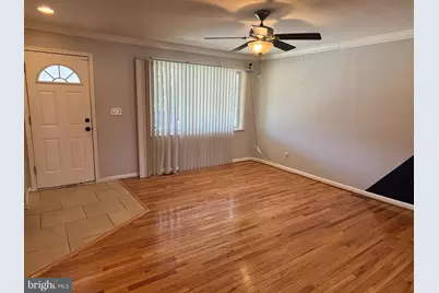 908 Wildwood, Baltimore, MD 21229 - Photo 3