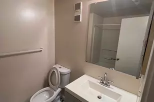 3 Andrew Pl, Baltimore, MD 21201 - Photo 13