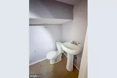 447 N Milton Avenue, Baltimore, MD 21224 - Photo 13