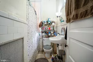 2318 N Charles St, Baltimore, MD 21218 - Photo 59