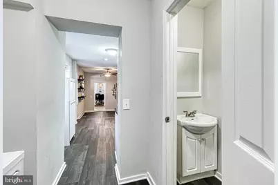 106 S Castle Street, Baltimore, MD 21231 - Photo 13