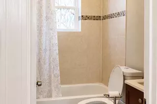 740 E 37th Street E, Baltimore, MD 21218 - Photo 13