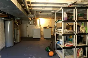 740 E 37th Street E, Baltimore, MD 21218 - Photo 15