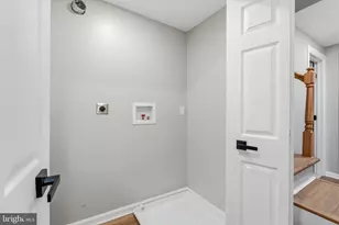 1410 E Lanvale St, Baltimore, MD 21213 - Photo 27