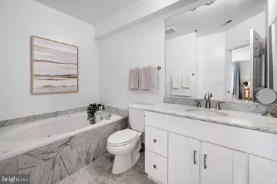 100 Harborview Drive #1808, Baltimore, MD 21230 - Photo 23