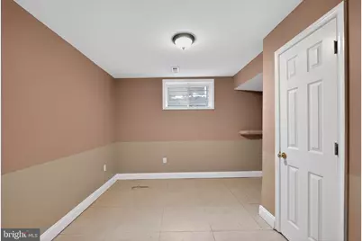 1513 N Montford Avenue N, Baltimore, MD 21213 - Photo 25