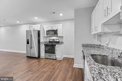 316 E 25th Street, Baltimore, MD 21218 - Photo 17
