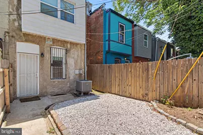 316 E 25th Street, Baltimore, MD 21218 - Photo 29