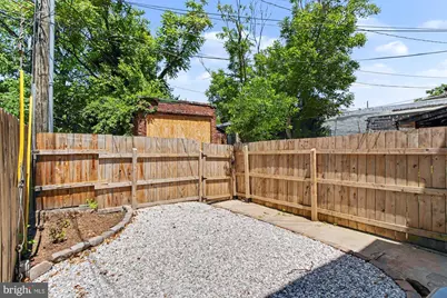316 E 25th Street, Baltimore, MD 21218 - Photo 27