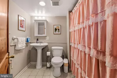 210 Mallow Hill Road, Baltimore, MD 21229 - Photo 37