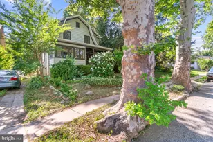 210 Mallow Hill Rd, Baltimore, MD 21229 - Photo 3