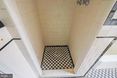 1540 Kingsway Road, Baltimore, MD 21218 - Photo 11