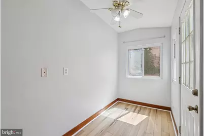 219 Chapel Street, Baltimore, MD 21231 - Photo 9